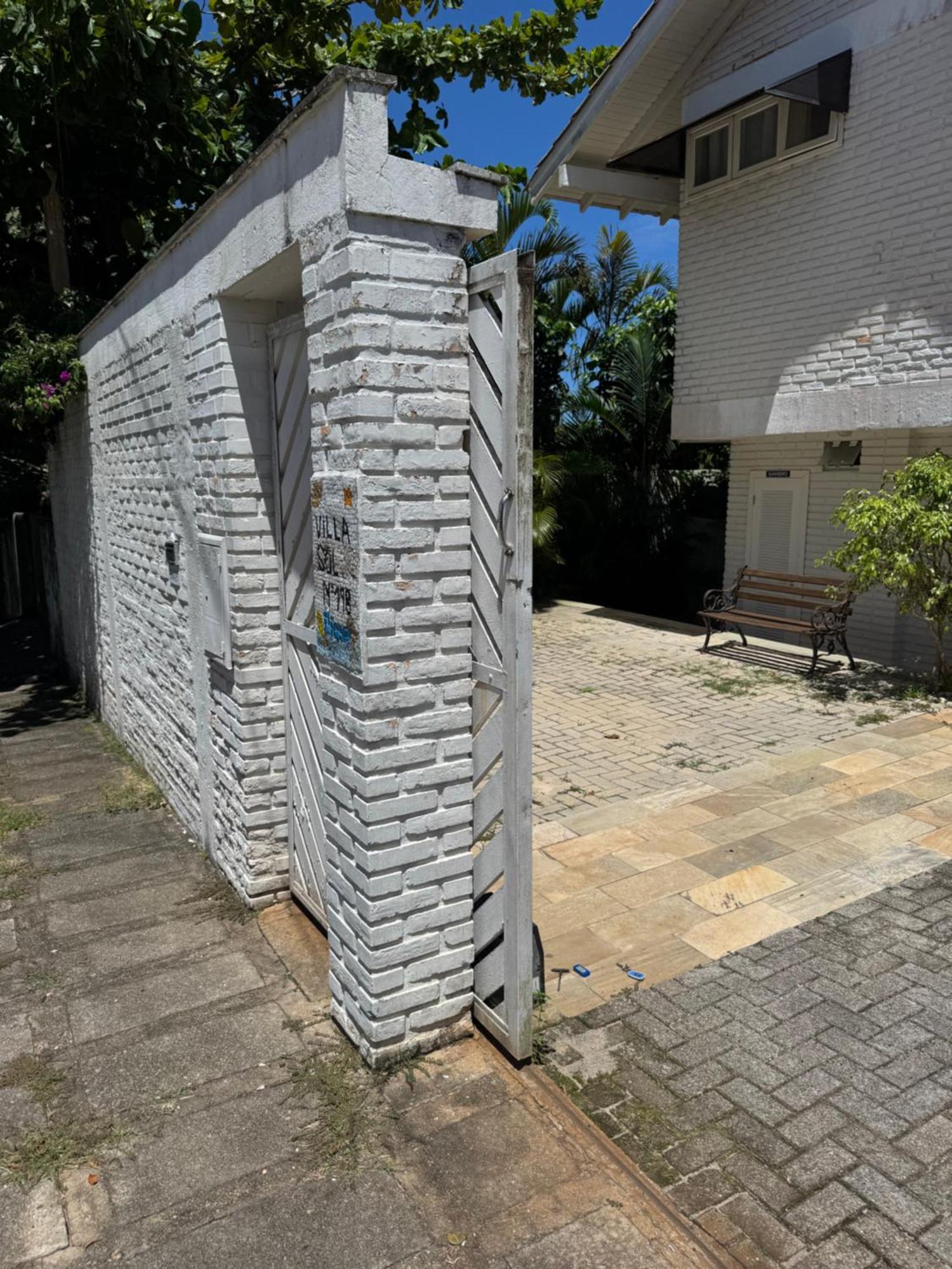 Casa Com Piscina Em Frente A Praia Do Santinho Florianópolis Eksteriør billede